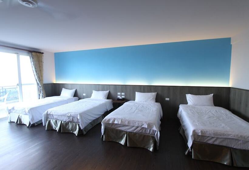 تختخواب و صبحانه Joy Garden