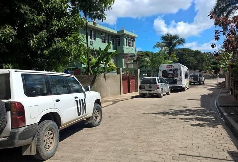 تختخواب و صبحانه La Belle Maison Milot