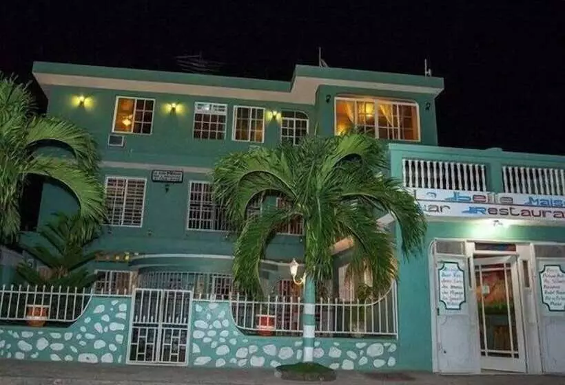 تختخواب و صبحانه La Belle Maison Milot