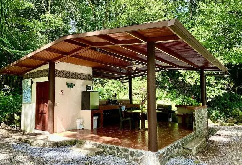 Cabanas Rio Encantado