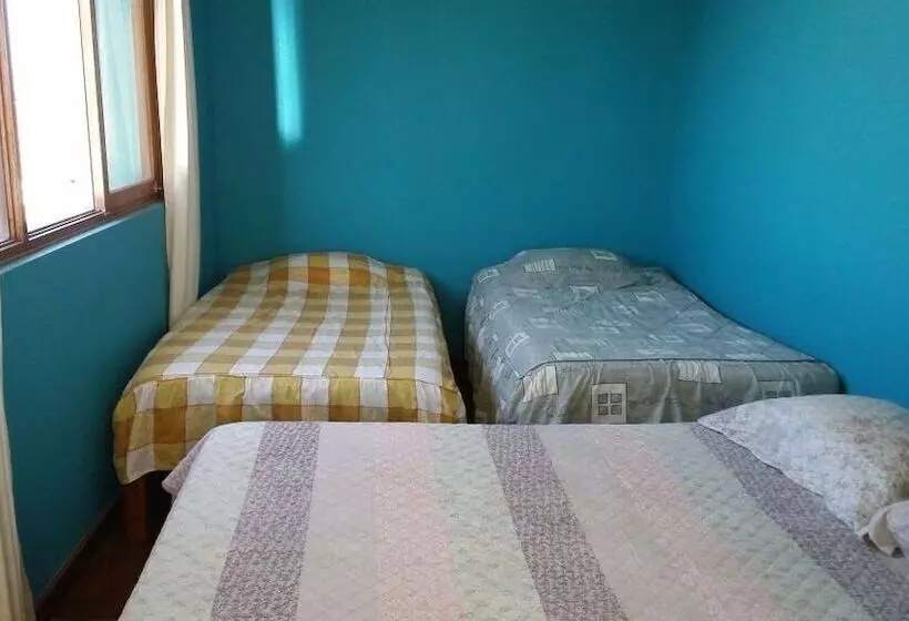 Hostal California Mollendo   Hostel