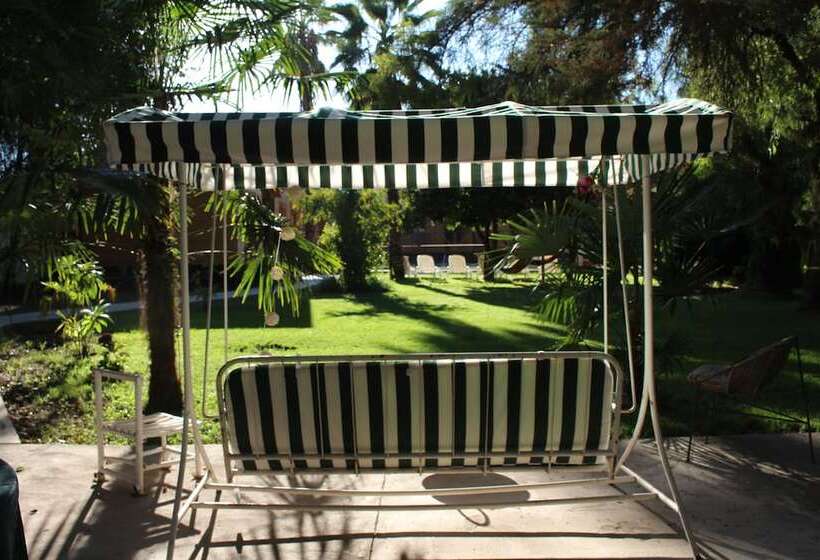 Hotel Barros Wellness & Spa