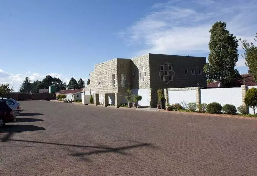 هتل Blue Mountain Inn Lesotho