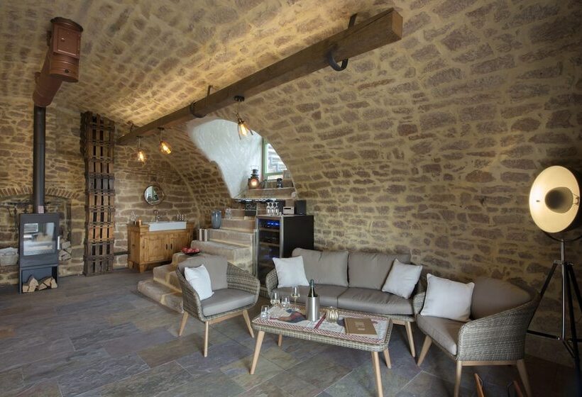 Hotelli Burggarten Appartements Neuleiningen