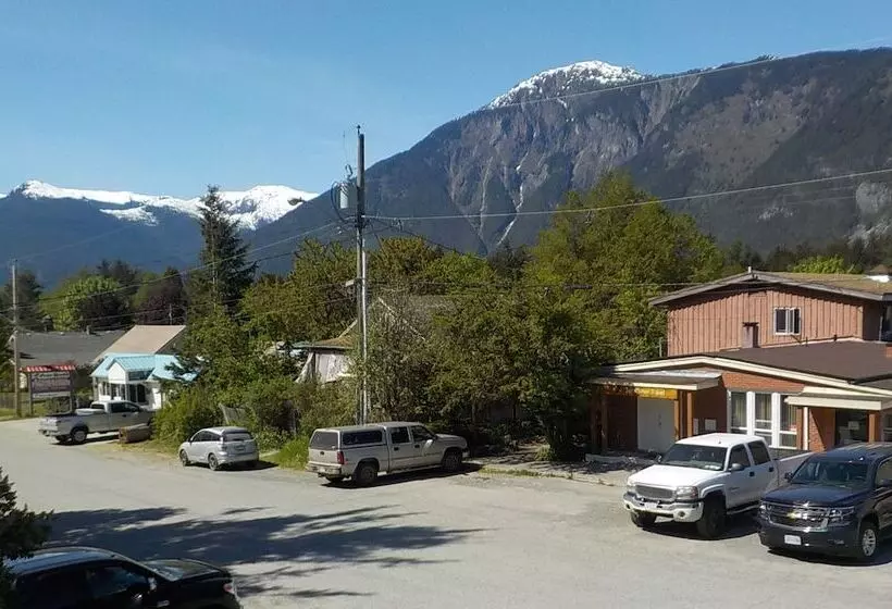 Hotelli Cumbrian Inn