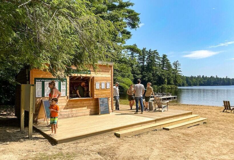 Отель Huttopia White Mountains