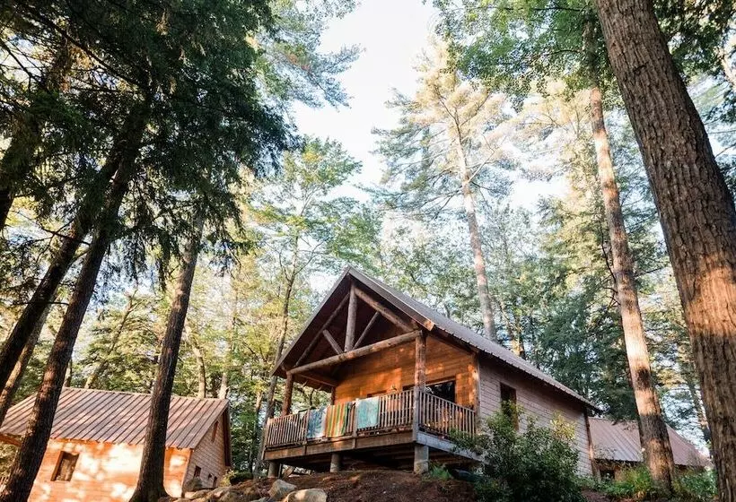 ホテル Huttopia White Mountains