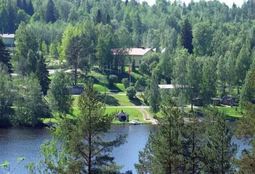 Hotelli Mansikkaharju Holiday Camp