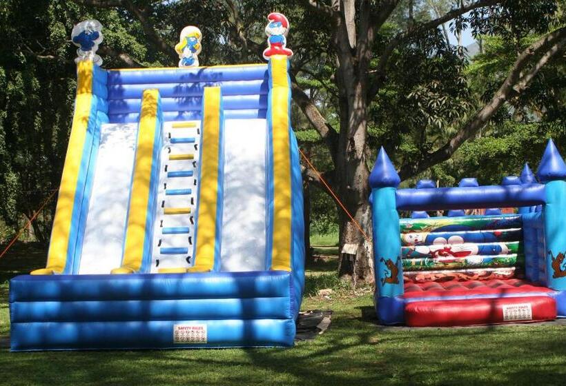 בית מלון כפרי Morogoro