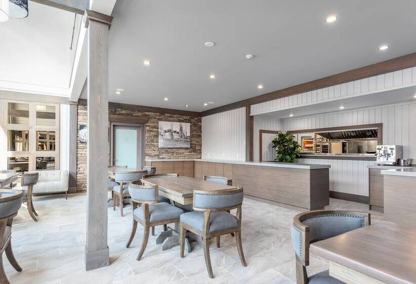 בית מלון כפרי Ocean House At Tlaga Gawtlaas