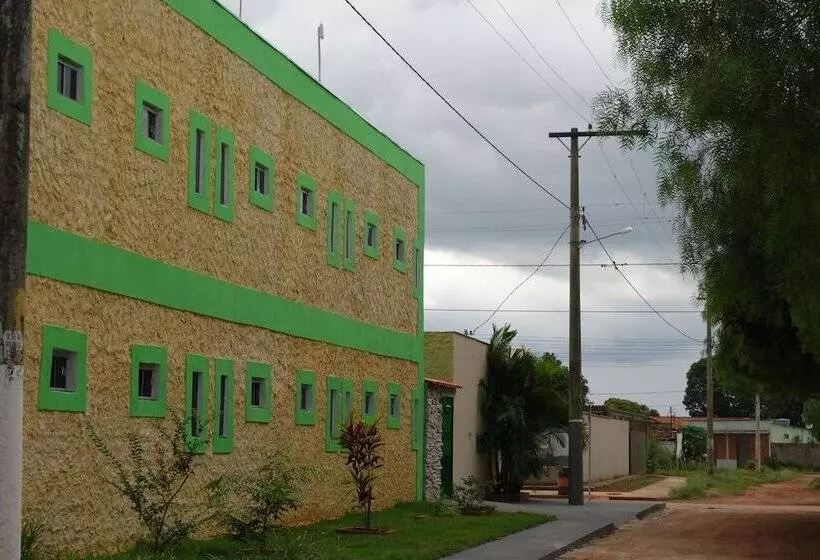 ホテル Pousada Dos Girassóis