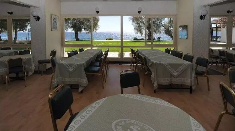 ホテル Siagas Beach