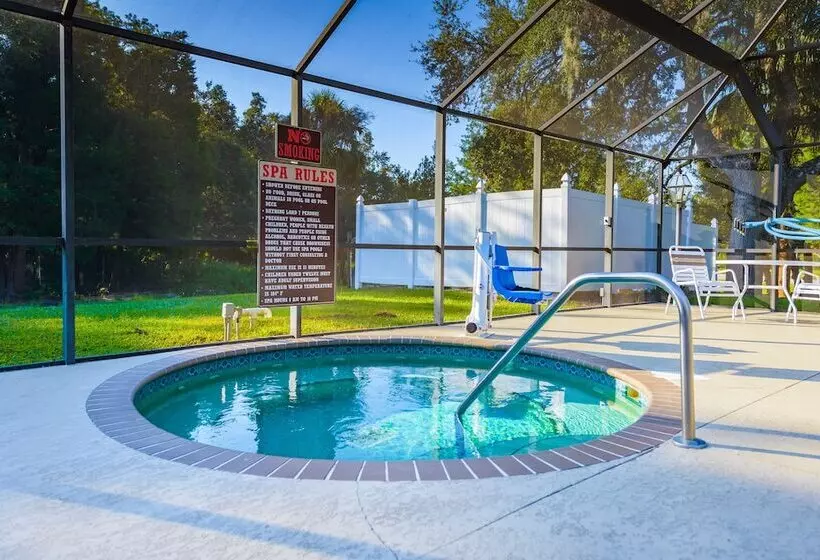 Hotelli Sun Retreats Crystal River