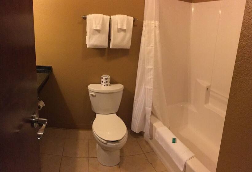 호텔 Woodlake Lodge Golf And Country Club