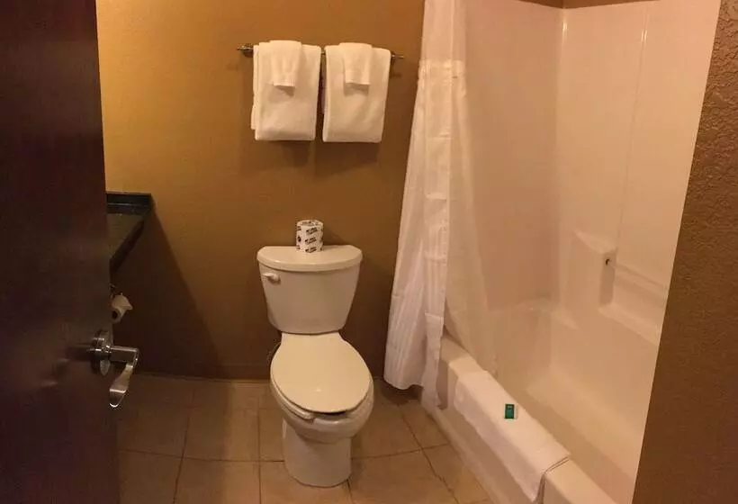 Hotelli Woodlake Lodge Golf And Country Club