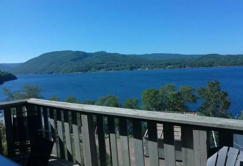 モーテル Knotty Pine Cottages