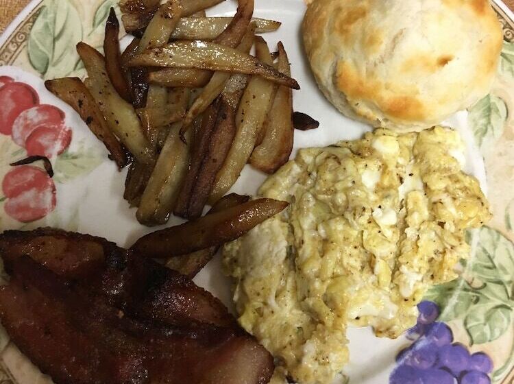 Пансион Cart Barn Inn