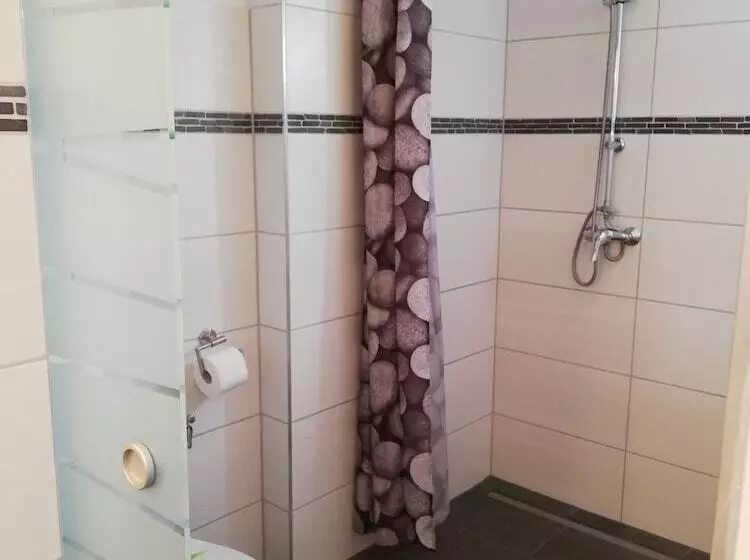 Pension, Seminarräume & Käsemanufaktur Im Leezener Hof