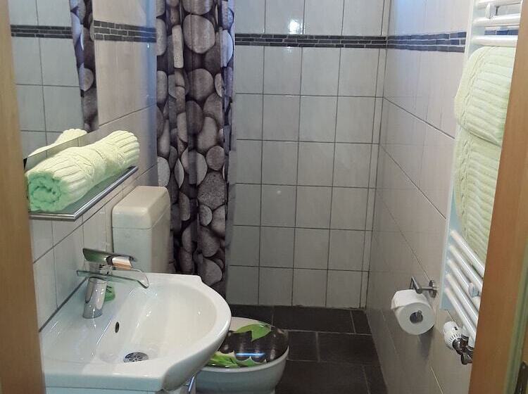 Pension, Seminarräume & Käsemanufaktur Im Leezener Hof