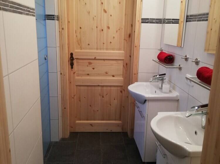 Pension, Seminarräume & Käsemanufaktur Im Leezener Hof