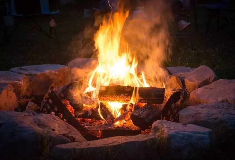 Robert Frost Mountain Cabins