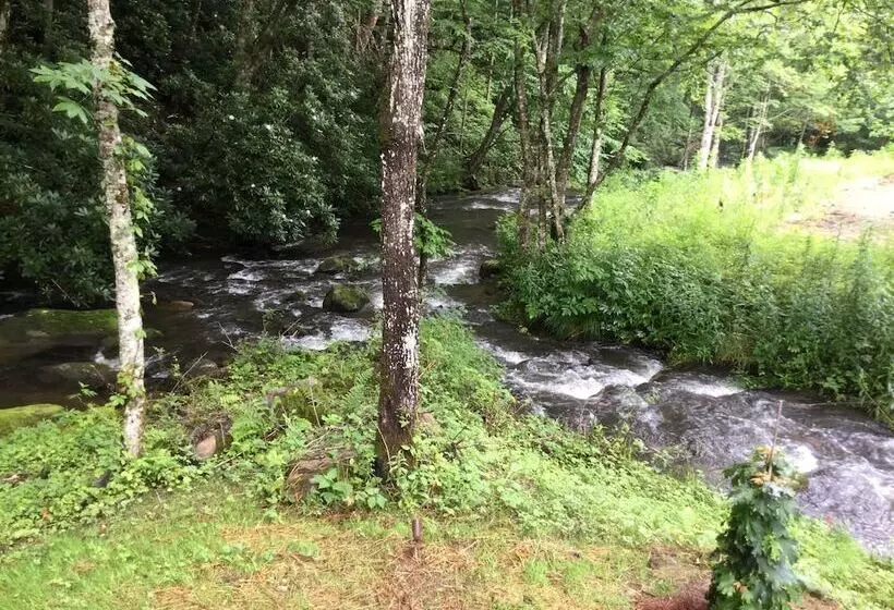Staynantahala   Smoky Mountain Cabins And Luxury Yurts