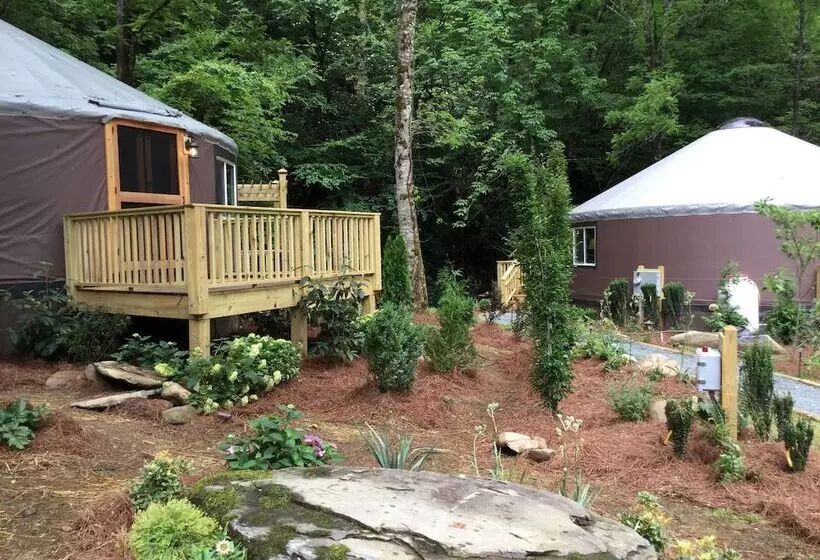 Staynantahala   Smoky Mountain Cabins And Luxury Yurts
