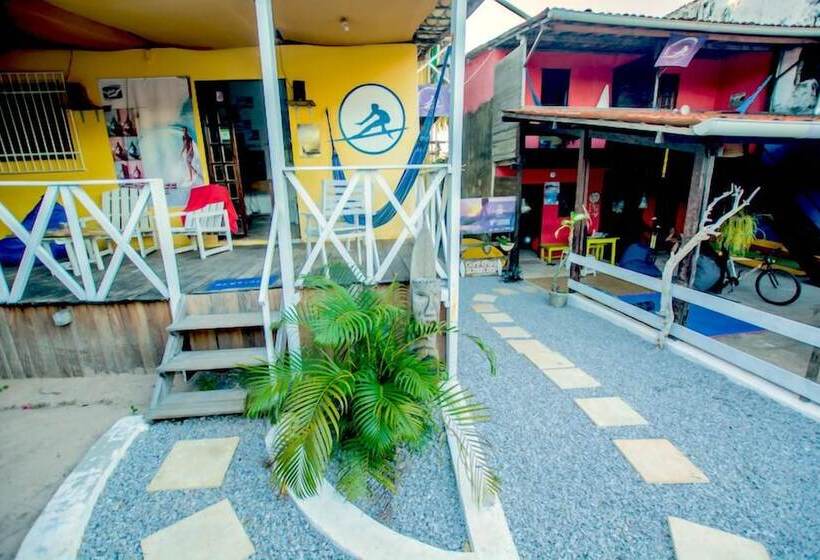 Surf Camp Pipa Hostel