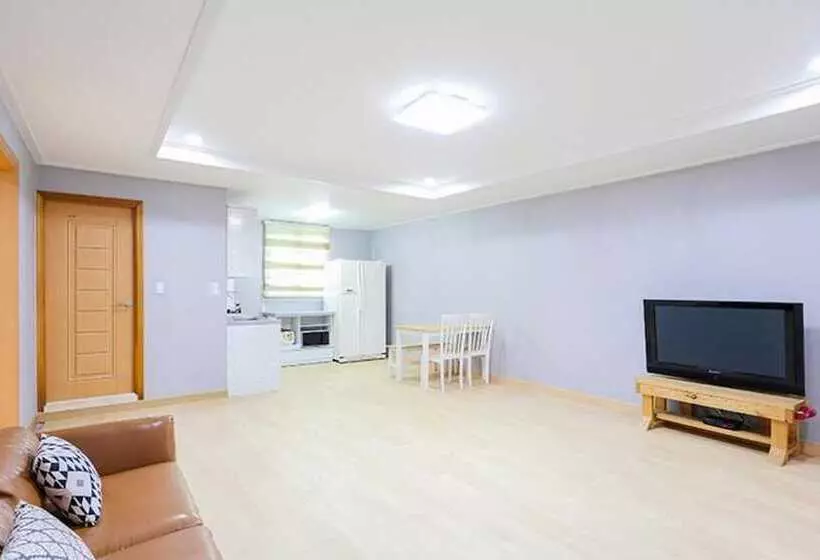 Yangpyeong Moegaram Pension