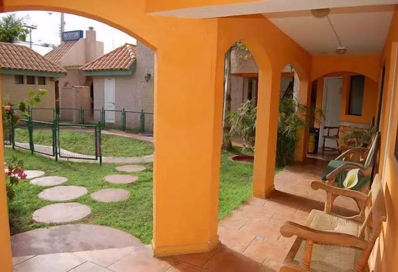 Apart Hotel La Goleta