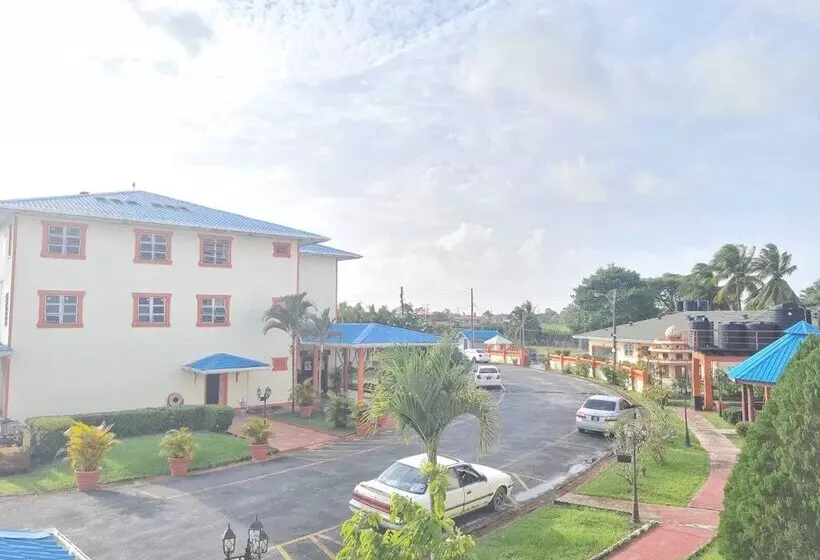 Aracari Hotel Guyana