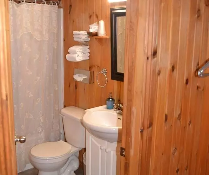 Aamiaismajoitus (B&B) Auberge Papillon Lune