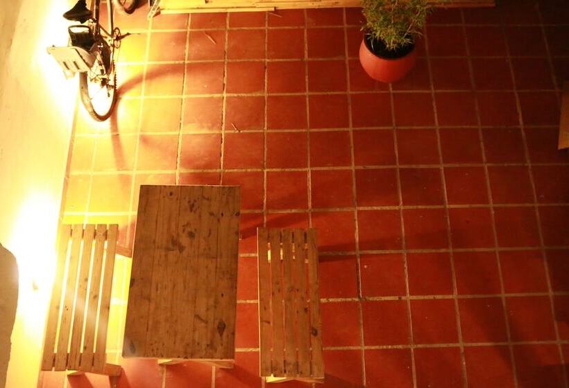 Cartagena Hostel Adults Only