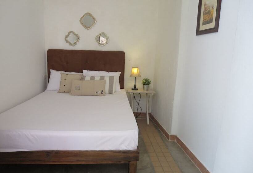 Cartagena Hostel Adults Only