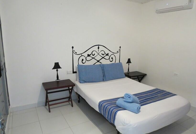 Cartagena Hostel Adults Only