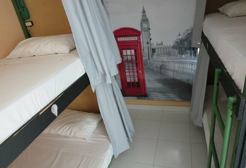 Cartagena Hostel Adults Only