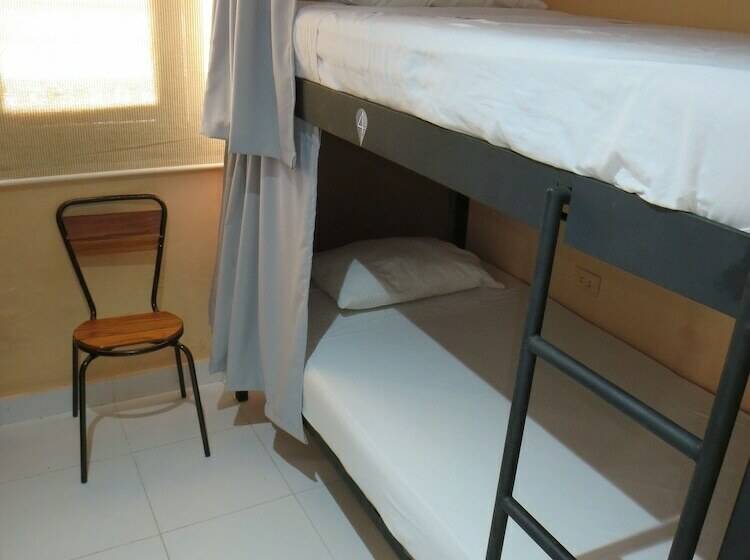 Cartagena Hostel Adults Only