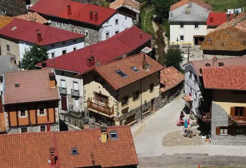 El Invernal De Picos