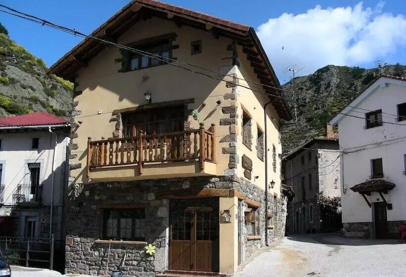 El Invernal De Picos