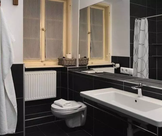 Golden Roof Apartments By Penz