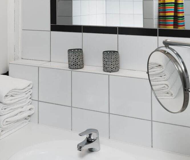 Golden Roof Apartments By Penz