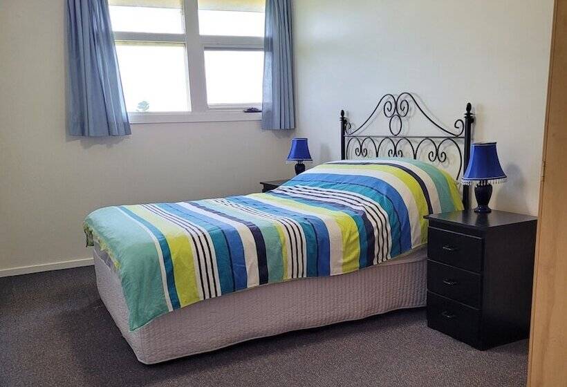 High View Family Cottages