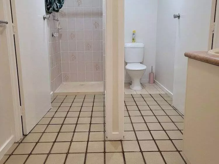 High View Family Cottages