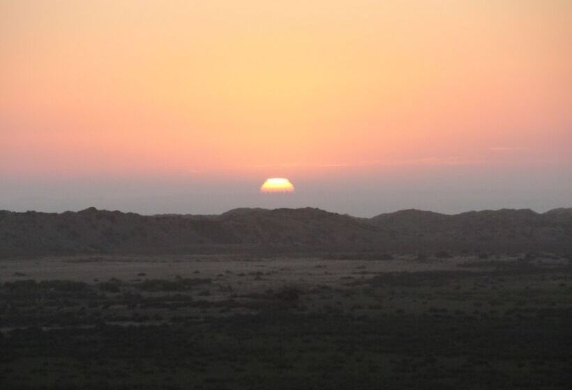 High View Family Cottages