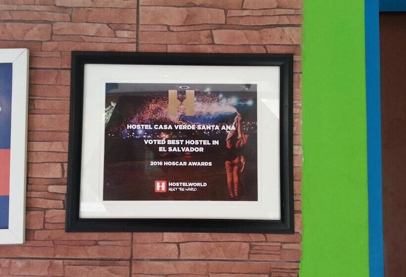 Hostal Casa Verde Hostel