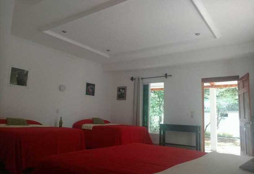 هتل Campestre Santa Ana