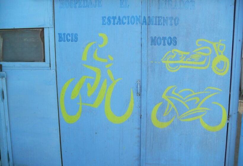 Hotel El Mirador De Pucusana