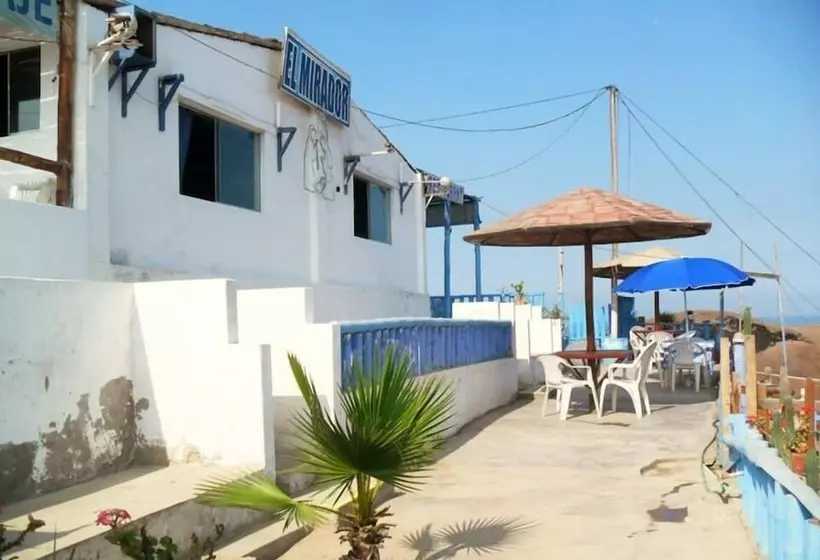 هتل El Mirador De Pucusana