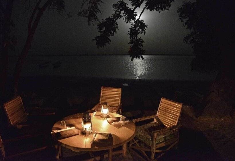 هتل L Ecolodge De Simal