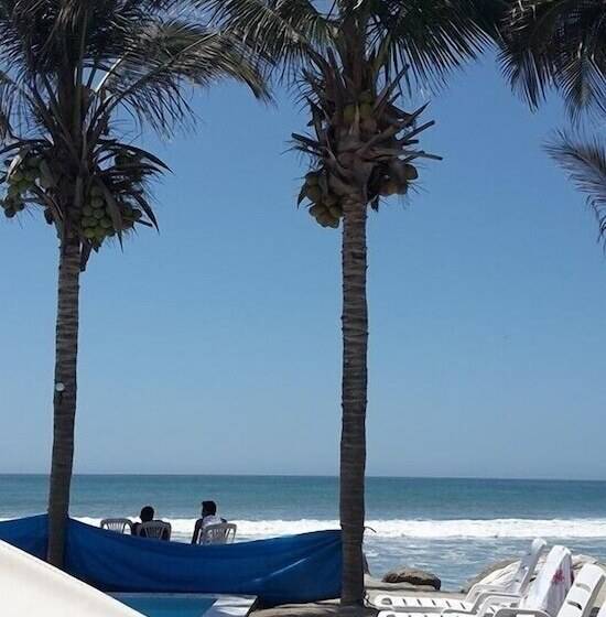 ホテル Mancora Bay